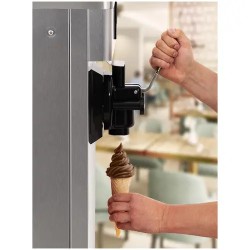 Royal Catering pehmytjääteläkone 1 600 W 13 l 18 l/h