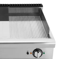 Royal Catering sähkögrillilevy alakaapilla 10,8 kW sileä ja uritettu pinta