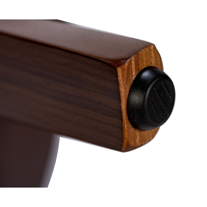 Tyylikäs Foley-ruokailutuoli käsinojilla ja puisella rungolla