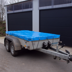 Peräkärryn tasopeite 257 x 133 x 10 cm, vaaleansininen, PVC 500 g/m²