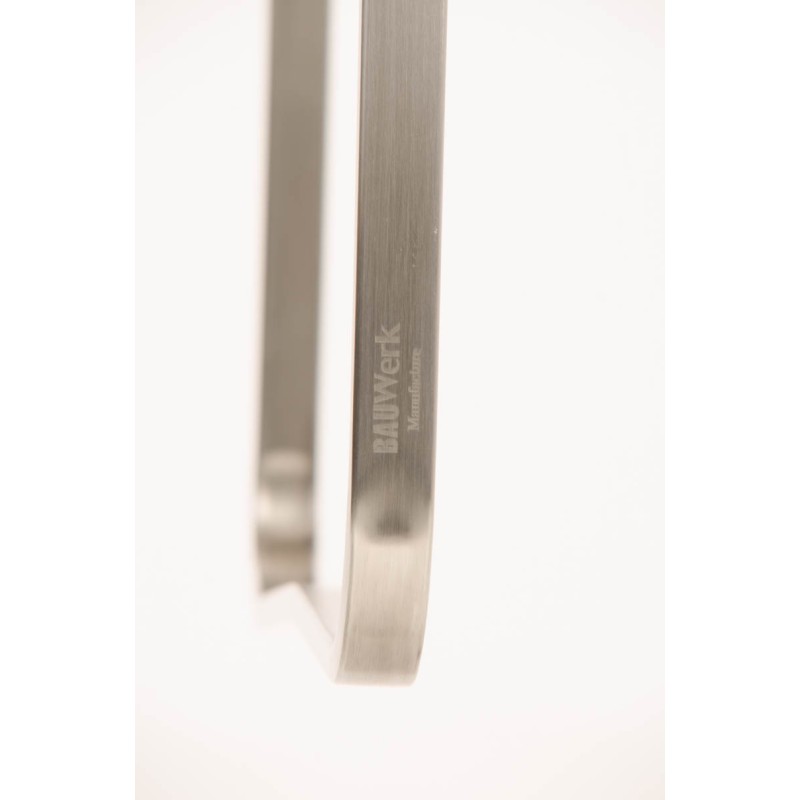 Säädettävä panama-kankainen baarijakkara pyörivällä istuimella ja selkänojalla