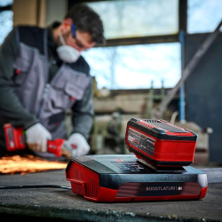 Einhell Power X-Boostcharger 8A -laturi, 18 V, 8 A Power X-Change -akuille