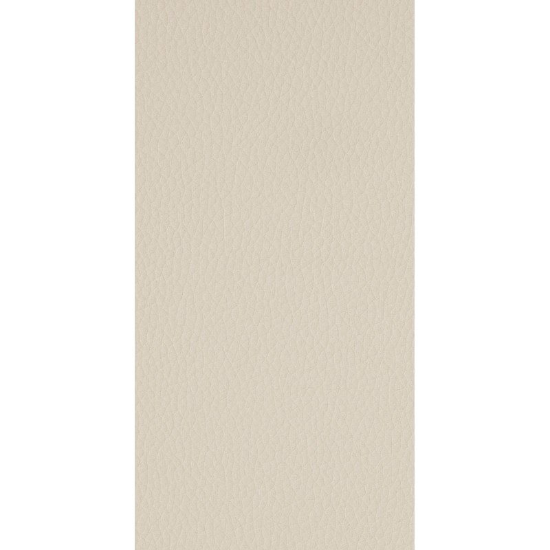 Tyylikäs neljän ruokatuolin setti sametti- tai keinonahkapäällysteellä