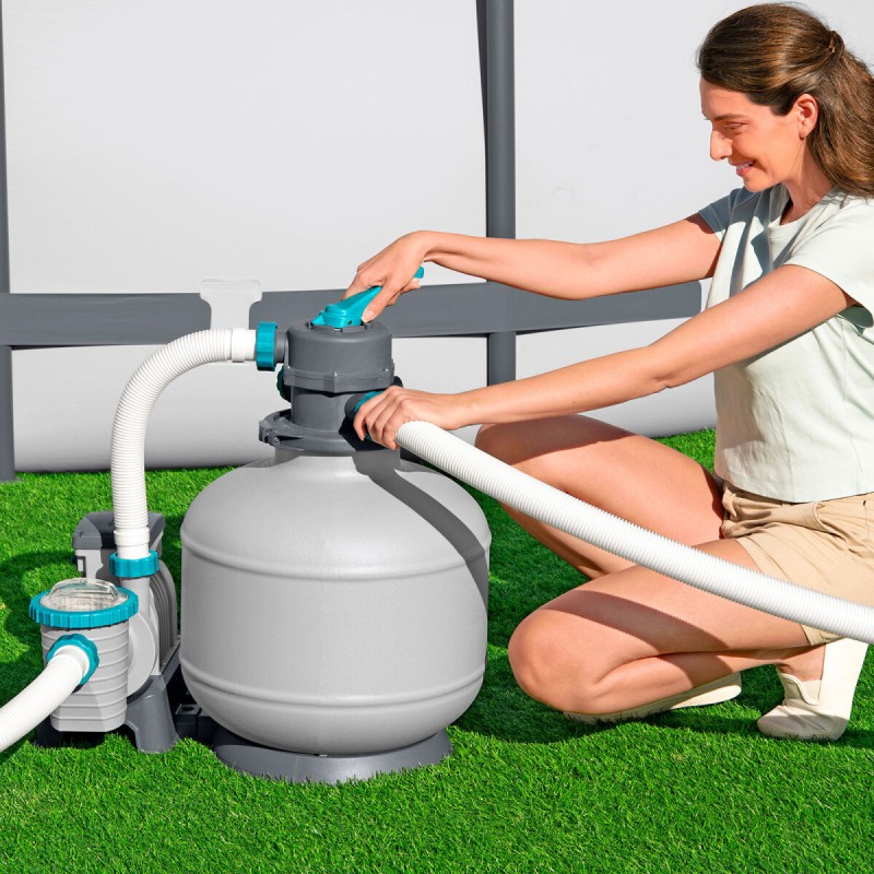 Bestway® Flowclear™ hiekkasuodatinjärjestelmä ajastimella, 8.327 l/h, 280 W, 58499