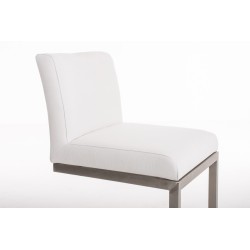 Tyylikäs ja mukava baarijakkara ruostumattomasta teräksestä selkänojalla