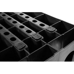 Ajoramppien ja pyöräkiilojen sarja auton huoltoon ja korjaukseen