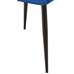 Tyylikäs musta samettinen ruokailutuoli korkealla selkänojalla