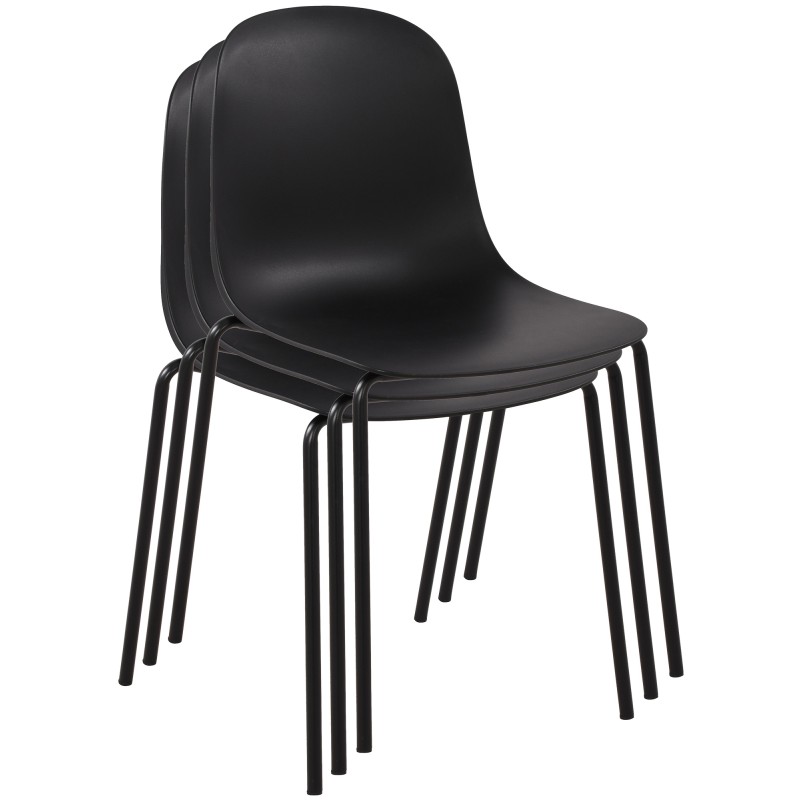 Monikäyttöinen pinottava tuoli sisä- ja ulkokäyttöön teräsrungolla