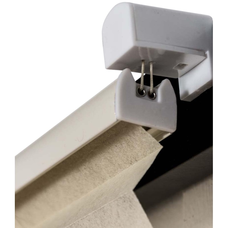 Laskosverho näkösuojalla - helppo asennus ilman poraamista Laskosverho näkösuojalla - helppo asennus ilman poraamista