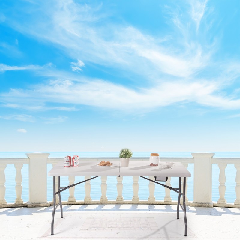 Valkoinen taittopöytä ulkokäyttöön, kompakti ja helposti kuljetettava