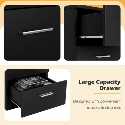 Musta yöpöytä kolmella laatikolla, kompakti ja moderni