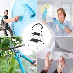 Kaksivaiheinen taitettava kotitaloustikas liukumattomalla alustalla