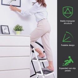 Kaksivaiheinen taitettava kotitaloustikas liukumattomalla alustalla