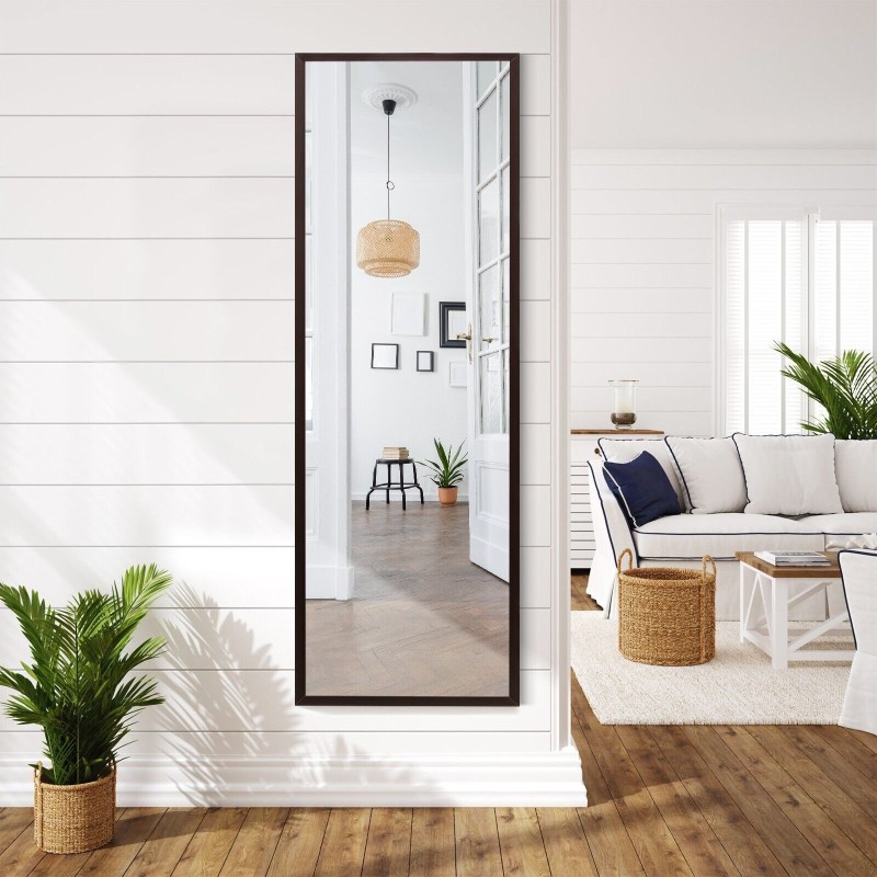 Seinään kiinnitettävä täyspitkä peili ruskea korkeussäädettävillä koukuilla