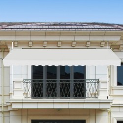 Sisäänvedettävä käsikammella varustettu beige markiisi