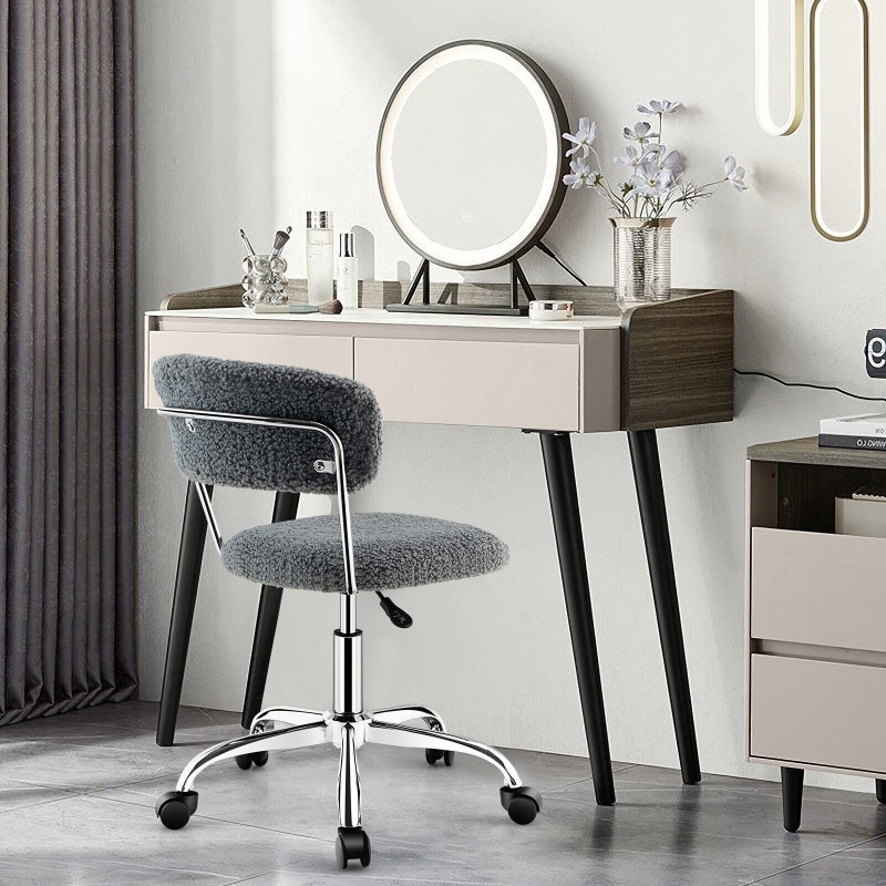 Kääntyvä harmaa sherpa-työtuoli korkeussäädöllä ja pehmusteella