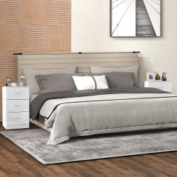 Valkoinen 3-laatikkoinen puinen lipasto kaatumisenestolla