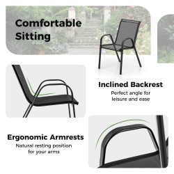 Kolmen osan ulkobistrosarja harmaa pinottavilla tuoleilla