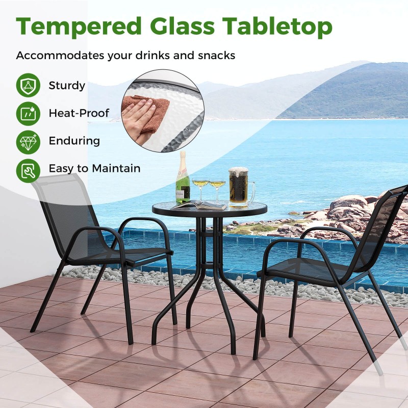 Kolmen osan ulkobistrosarja harmaa pinottavilla tuoleilla