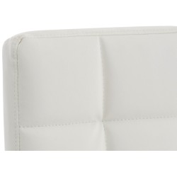 Moderni ergonominen toimistotuoli keinonahalla ja korkeussäädöllä