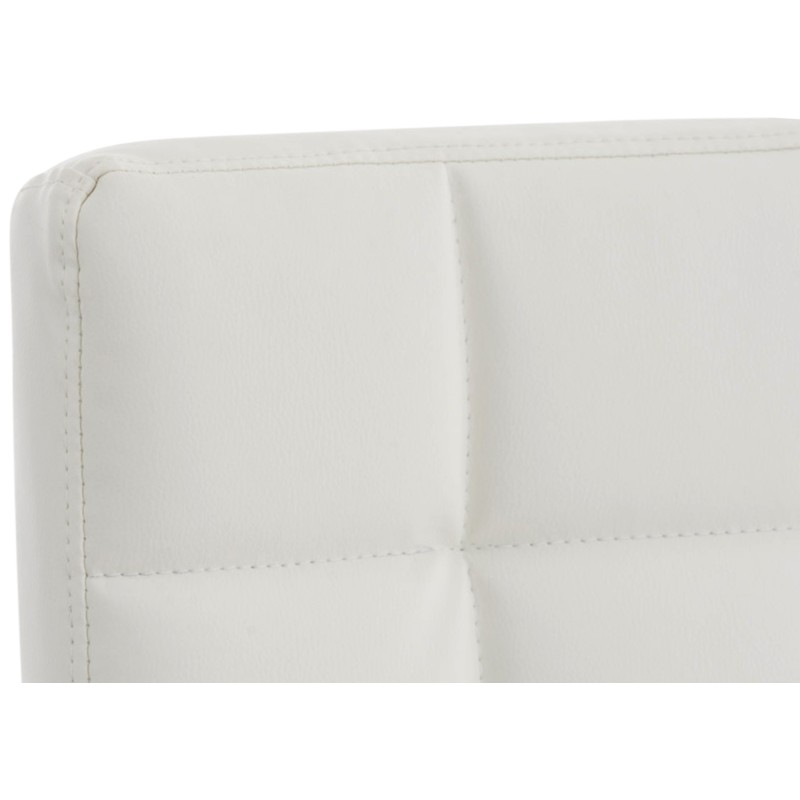 Moderni ergonominen toimistotuoli keinonahalla ja korkeussäädöllä