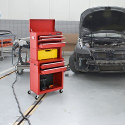 Lukittava työkalukaappi pyörillä ja vetolaatikoilla, punamusta