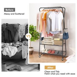 Musta vaateripustin pyörillä, kaksinkertainen tanko ja hyllyt