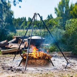 Ulkotakka halkoteline 7 terästangolla musta