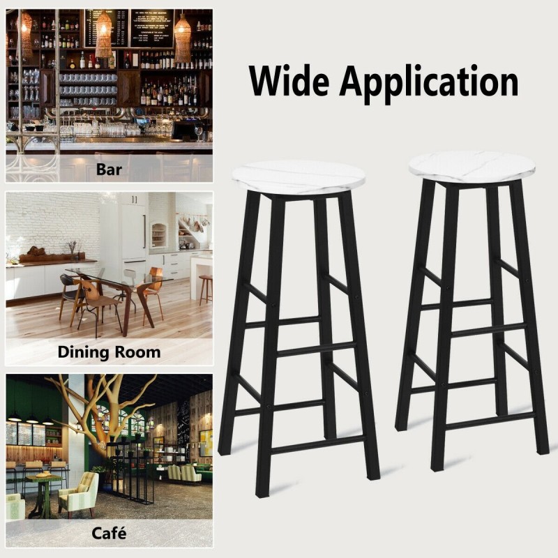 Setti 2 valkoista marmorikuvioista baarijakkaraa jalkatuella