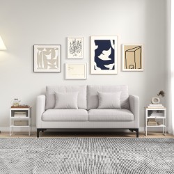 Kolmitasoinen valkoinen sivupöytä säilytyshyllyllä olohuoneeseen