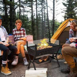 Hiiligrilli tuulisuoja maustetelineillä ja ruostumattomalla teräksellä