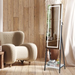 Valkoinen LED-valaistu seisova korukaappi kokovartalopeilillä