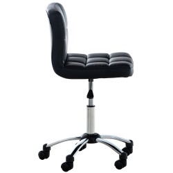 Ergonominen työtuoli pyörillä ja paksulla pehmusteella