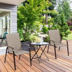 Kahden harmaan ulkotuolin setti hengittävällä kankaalla