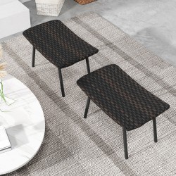 Kaksi mustaa ulko-ottomaania, quick dry -vaahto, metallirunko