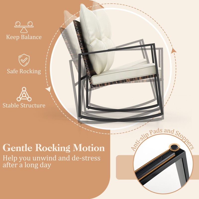 Kolmen osan keinubistrosetti irrotettavilla tyynyillä valkoinen