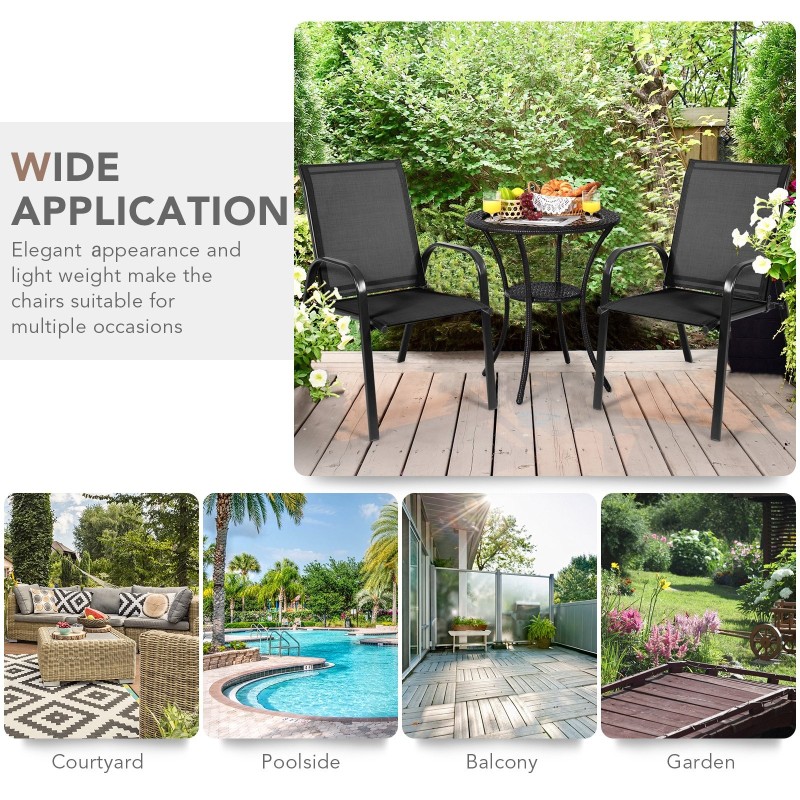 Kahden mustan ulkotuolin setti hengittävällä kankaalla