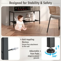 Harmaa sivupöytä viinitelineillä ja säilytyshyllyillä