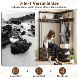 L-muotoinen vaatekulma hyllyillä ja koukuilla, rustiikkinen ruskea