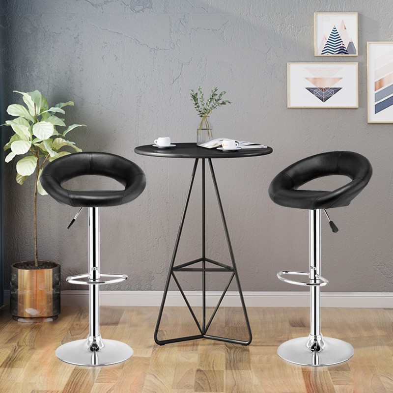 Kääntyvät mustat baarijakkarat