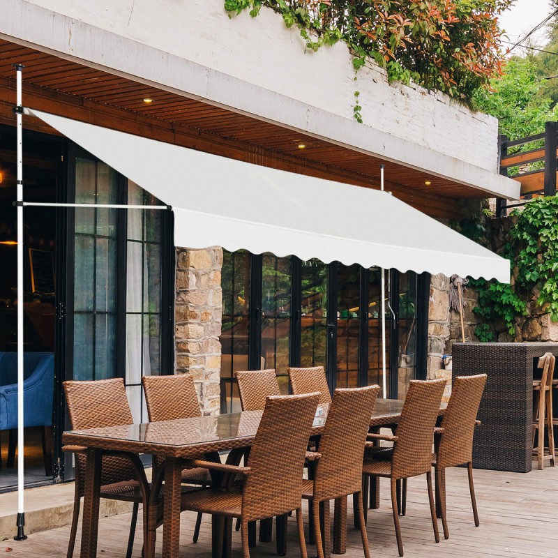 Sisäänvedettävä käsikammella varustettu beige markiisi