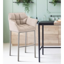 Tyylikäs baarijakkara pehmustetulla kangasverhoilulla ja käsinojilla