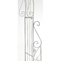 Tyylikäs ruusukaariholvikko puutarhaan - monipuolinen ja kestävä rautarakenne