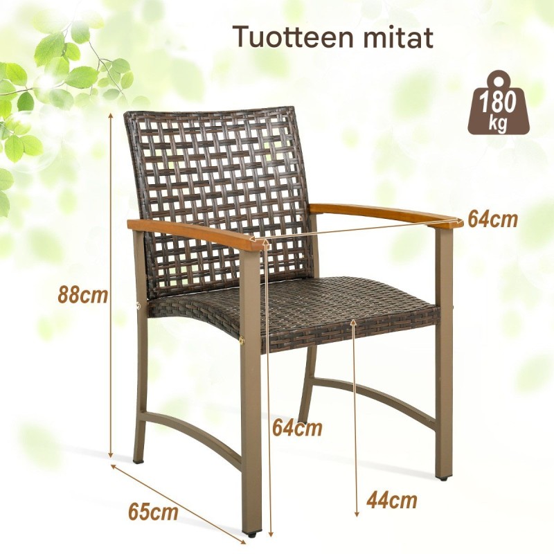 Neljän ruskean rottinkituolin setti akasiapuukäsinojilla