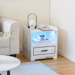 Älykäs valkoinen LED-yöpöytä USB-porteilla ja liiketunnistimella