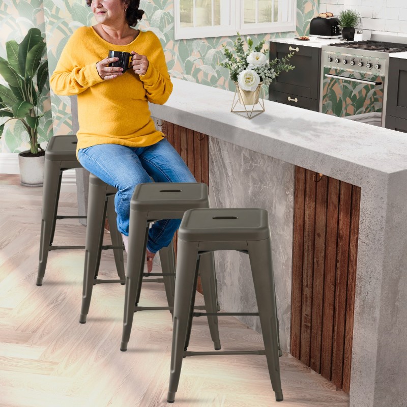 Neljän baarijakkaran setti pinottava harmaa-musta 150 kg kantavuus