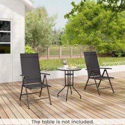 Kaksi mustaa säädettävää terassituolia ulkokäyttöön