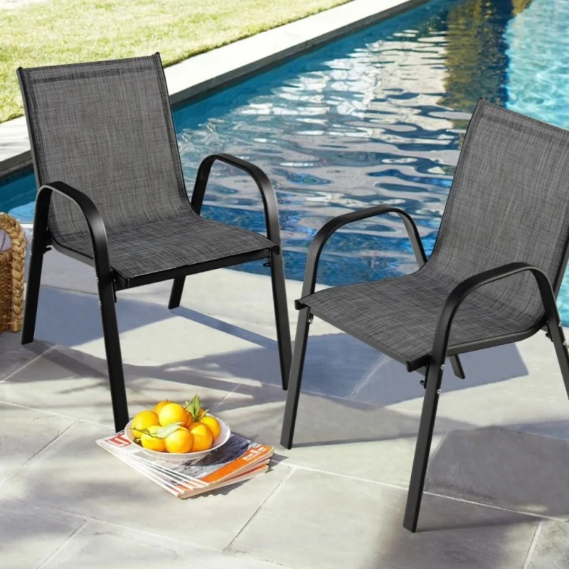 2 kpl pinottavaa harmaata metallista ulkotuolia käsinojilla