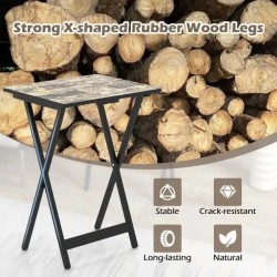 Neljän mustan taittopöydän setti ulko- ja sisäkäyttöön