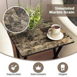 Neljän mustan taittopöydän setti ulko- ja sisäkäyttöön